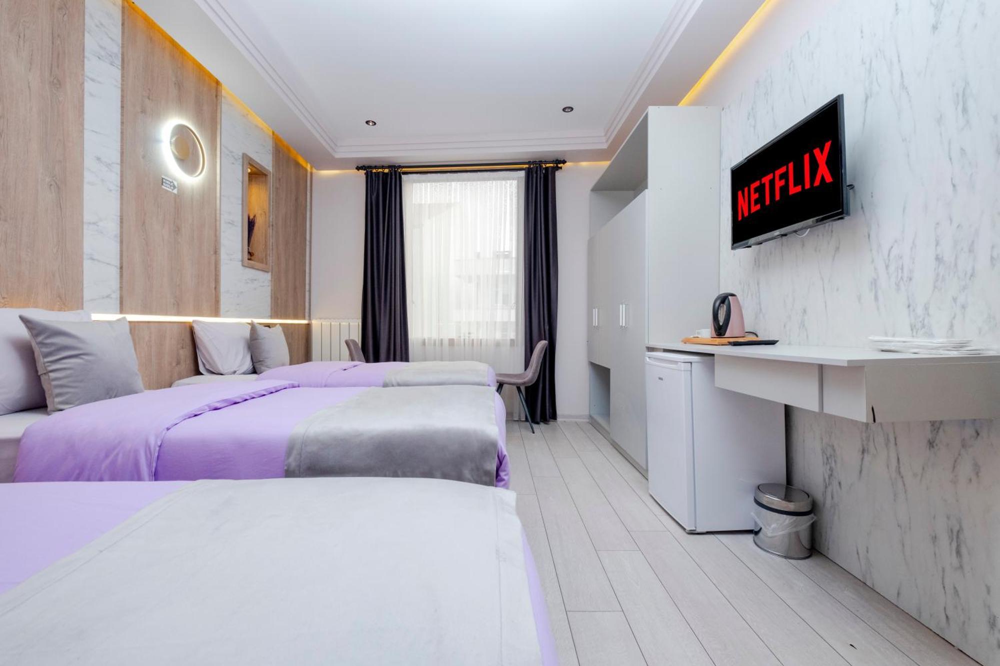 Lavender Airport Hotel Arnavutkoy Exterior photo