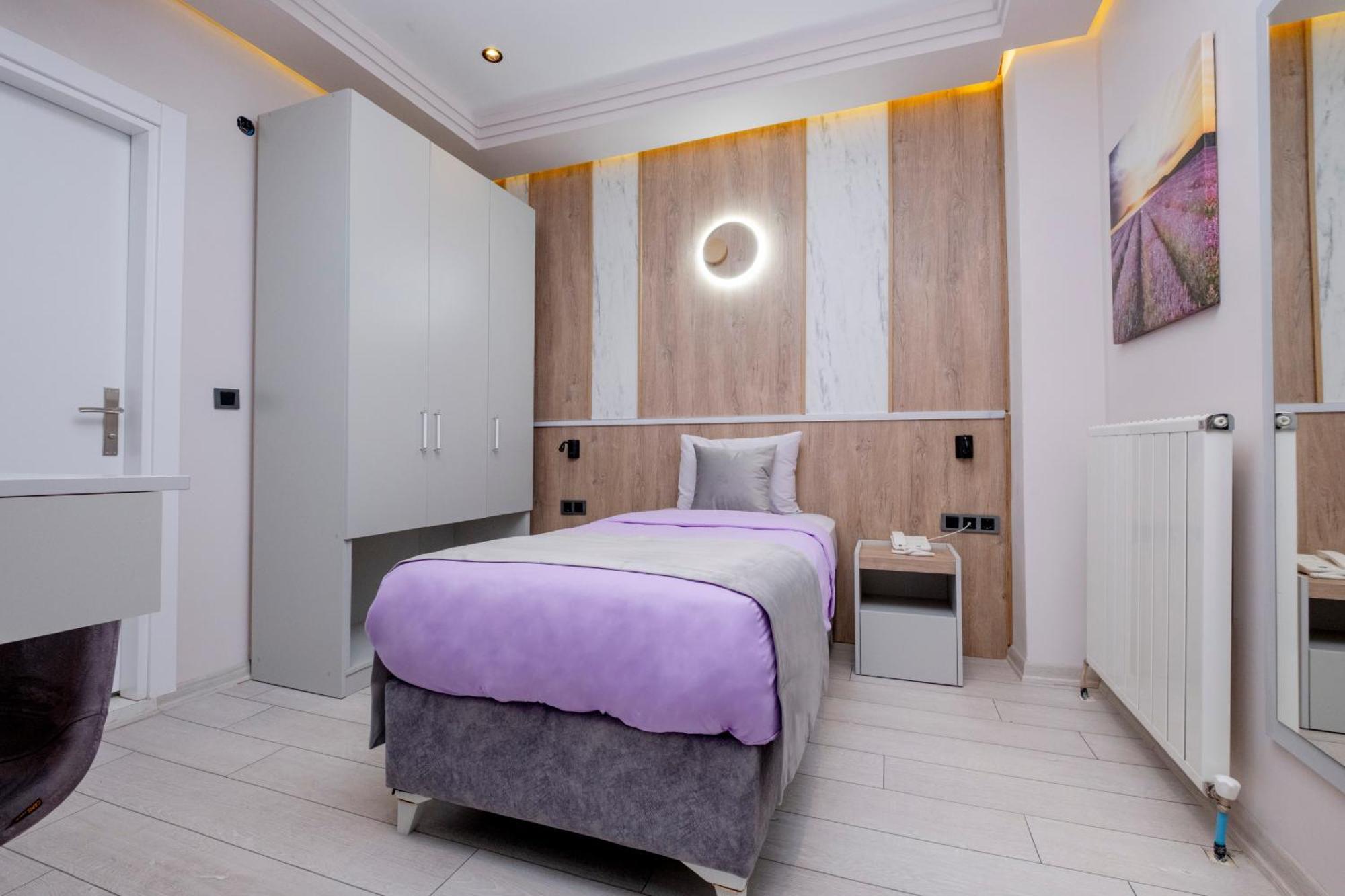 Lavender Airport Hotel Arnavutkoy Exterior photo