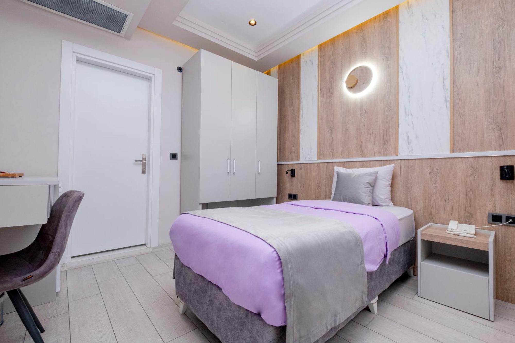 Lavender Airport Hotel Arnavutkoy Exterior photo